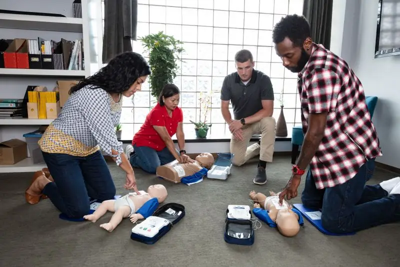 How to Choose the Best CPR Manikins and AED Trainers