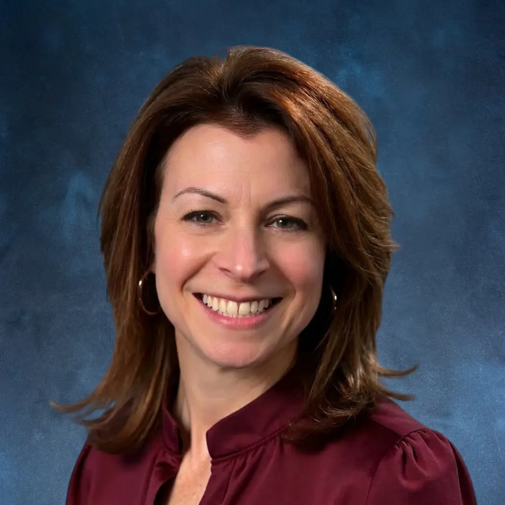 Rosanne Rayborn Headshot